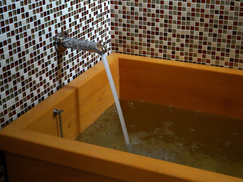 GENSOは町家リノベーションのチームです。ダイニングルームの心地良さを感じてください。